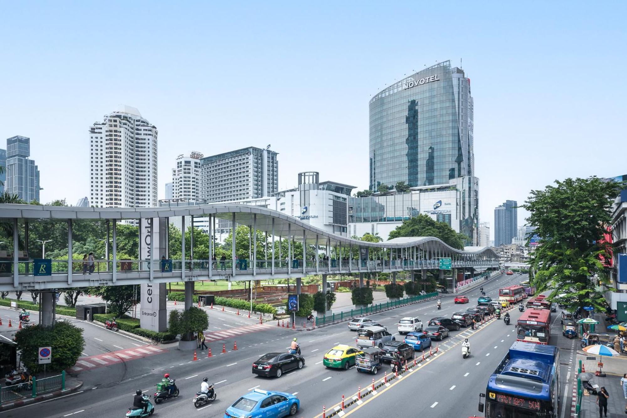 Platinum Deluxe Shopping Apartments Bangkok Exteriör bild